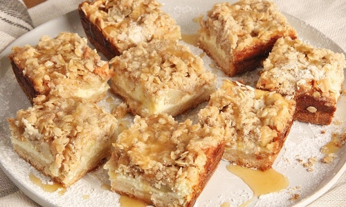 laura in the kitchen apple cheesecake bars