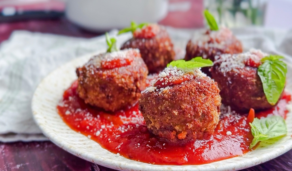 Chicken Parm Meatballs