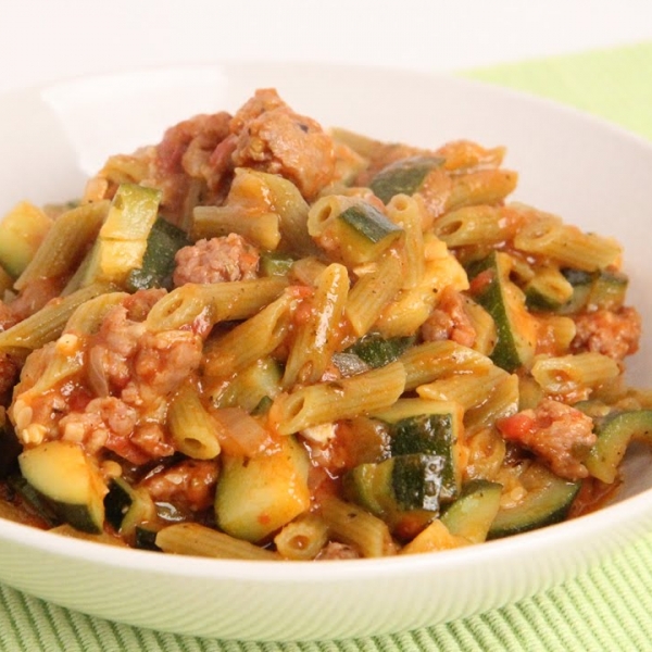 One Pot Pasta with Sausage and Zucchini